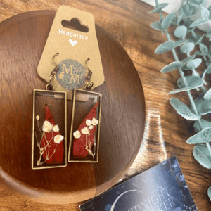 Floral Handcrafted Pressed Red Summac Leaf & White Gypsophila Earrings - Midnight Maker