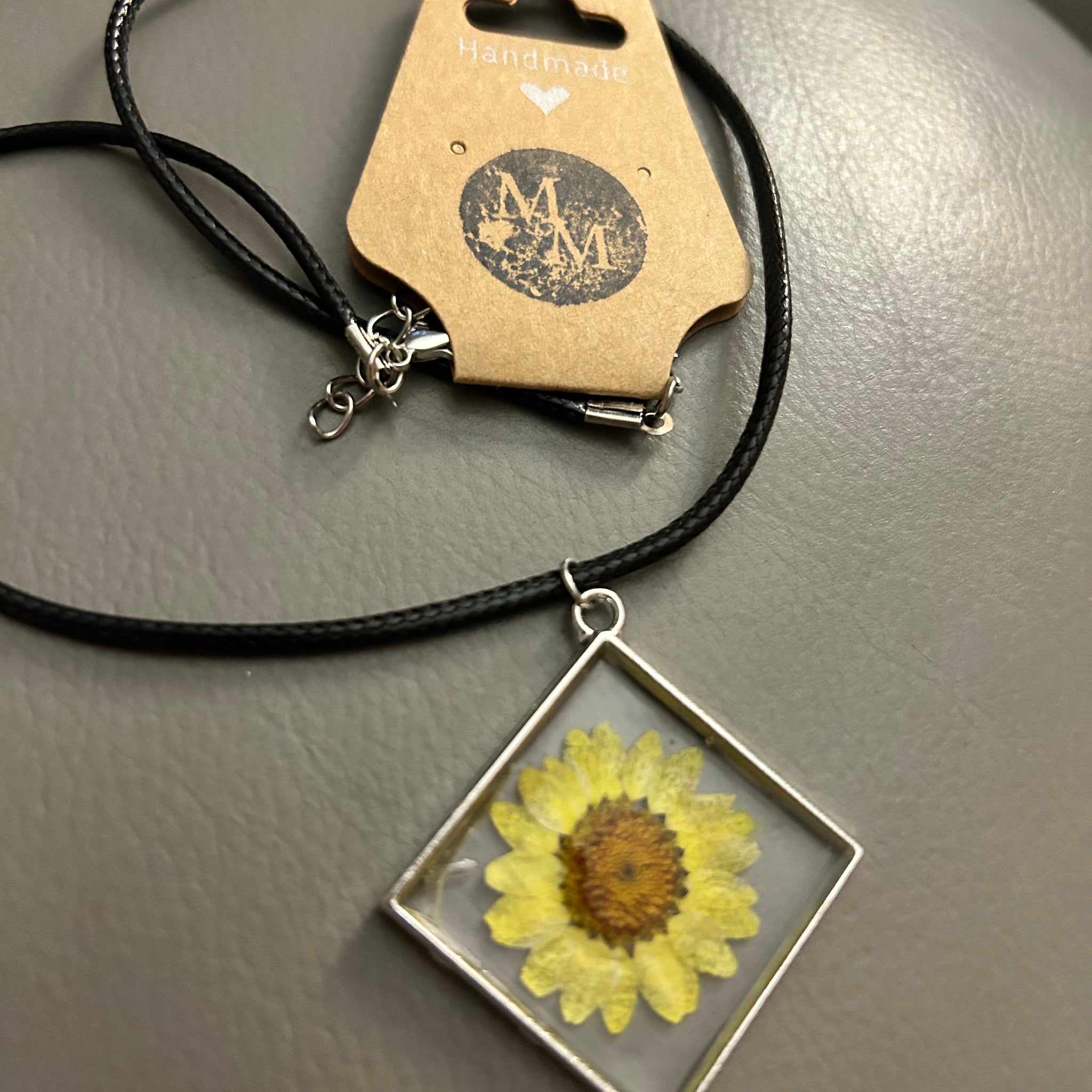 Pressed Yellow Daisy Floral Necklace | Handmade Jewellery - Midnight Maker